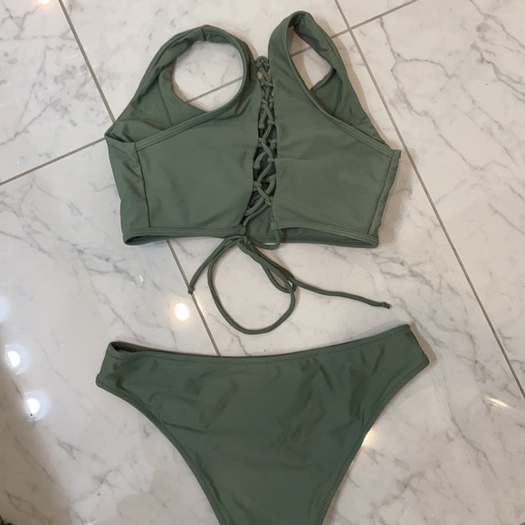 Green Bikini Set. Size Small. Worn Once - Picture 2 of 2